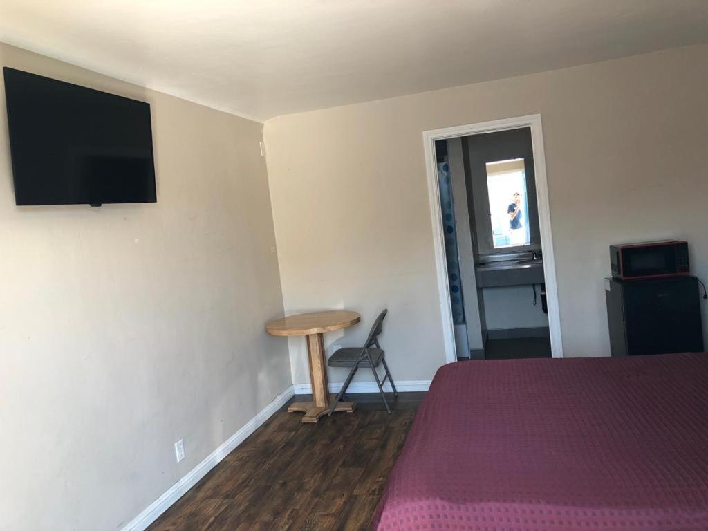 Star Motel Norwalk Eksteriør billede